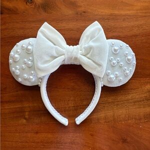 White Pearl Mickey Ears